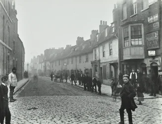 Mill Lane: da Deptford Broadway, Londra, 1895
