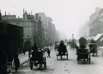 Oxford Street, Londra; vista verso ovest