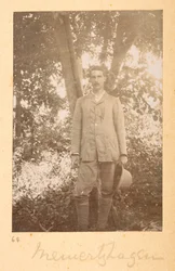 Ritratto di Richard Meinertzhagen di Bailey, in fotografie indiane di F.M. Bailey 1900-03