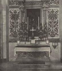 Altare laterale, Chiesa Latina, Nazareth, supposto di trovarsi sopra il sito della casa di Giuseppe, dove Gesù crebbe