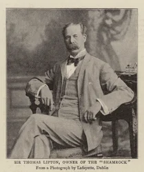Sir Thomas Lipton, Proprietario dello Shamrock