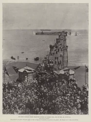 La crociera del re, le loro maestà sbarcano al molo di Ramsey, Isola di Man, il 25 agosto