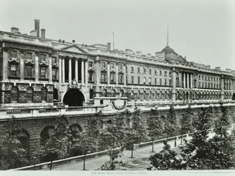 Victoria Embankment: Somerset House, elevazione verso Victoria Embankment, 1896