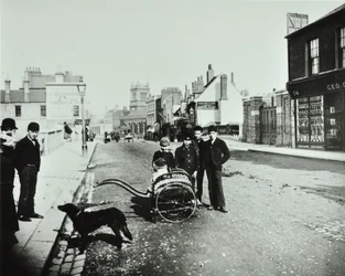Wandsworth High Street: vista verso ovest, 1890