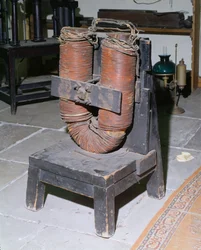 Gigante elettromagnete appartenente a Michael Faraday (1791-1867), c.1850