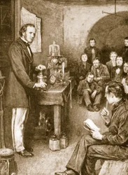 Lord Kelvin iniziò le sue ricerche scientifiche a Glasgow in una cantina di vino che convertì in un laboratorio