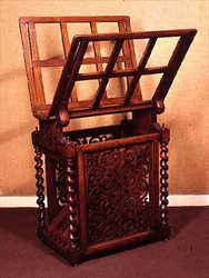 Supporto per stampe, noce con colonne a torsione, 1850-60