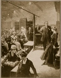 Spettacolo teatrale per soldati accecati dalla guerra, 1914-19