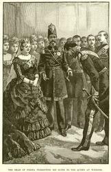 Lo Scià di Persia che presenta il suo seguito alla Regina a Windsor