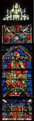 Vetrata raffigurante una figura genealogica: Escrom