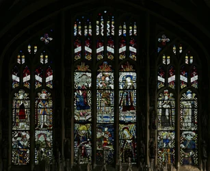 Finestra orientale della Cappella Beauchamp; vandalizzata dai Puritani nel 1643, ma è stata abilmente restaurata, con alcune figure ricostituite da frammenti