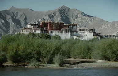 Palazzo Potala, Lhasa, Tibet (foto)