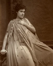 Julia Neilson, attrice britannica, 1888