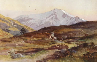 Ben Lui, in aprile, da Strath Fillan