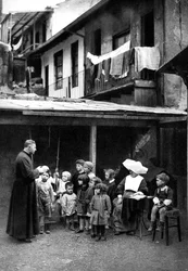 Propaganda cristiana, Parigi, 1931