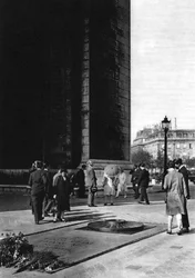 Tomba del Milite Ignoto, Parigi, 1931