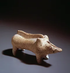 Unguentario in ceramica a forma di maiale, 580-560 a.C.
