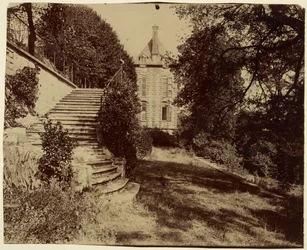 Courbevoie, antico castello detto Belle Gabrielle