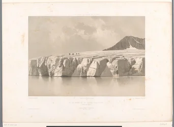 Vista sul Märjelensee e il ghiacciaio dell