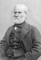 Louis Auguste Blanqui. 1805-1881. Teorico e politico socialista. Busto. Abito da città