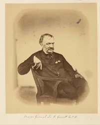 Generale di divisione Sir R. Garrett, K.C.B.