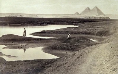 Le piramidi di Giza, ca. 1880