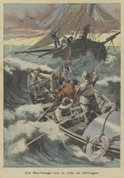 Un salvataggio in scialuppa di salvataggio al largo della costa della Bretagna