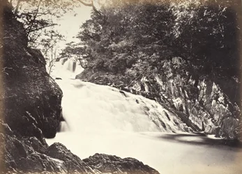Bettws-y-Coed, le cascate Swallow viste dal basso (696)