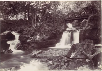Glen Lun. Il ponte rustico