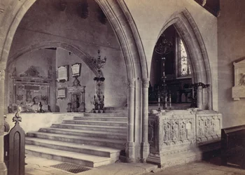 Monumenti e gradini del presbiterio, Chiesa di Tenby, 1870