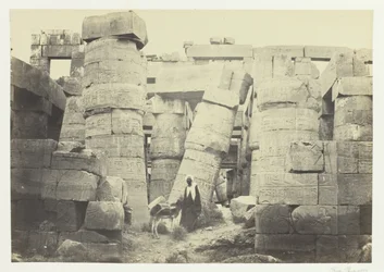 Pilastri della Sala Grande, Karnac