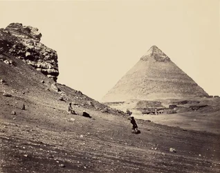 La seconda piramide da sud-est