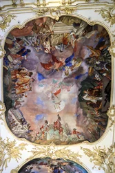 Affresco sul soffitto della grande galleria del Castello di Schönbrunn, Allegoria marziale, Vienna, Austria
, 2024 (foto)