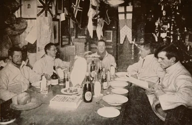 Giorno di mezza estate, 1912 - Gli ufficiali, 1913