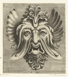 Maschera con guance cadenti, due denti inferiori appuntiti e un ciuffo di riccioli sul naso