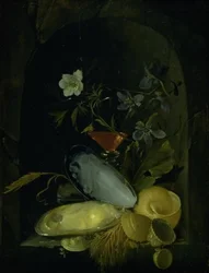 Natura morta con conchiglie di cuore e anemoni blu