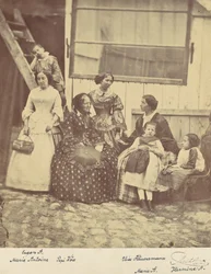 [Ritratto di Gruppo di Quattro Donne e Tre Bambini]