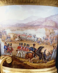 Dettaglio di un vaso campana snello con fondo dorato di Berlino e plinto del tipo Wellington Service, datato 1817, dipinto con una scena della battaglia di Vittoria, 1817