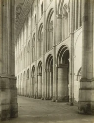 Cattedrale di Ely: Navata da sotto la Torre Ovest