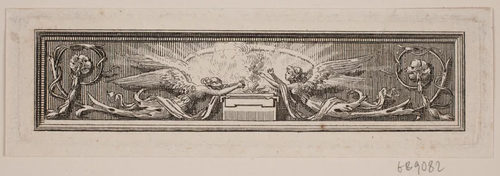 Ornamento con altare e due angeli