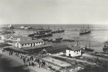 Il porto di Algeri, 20 aprile 1886