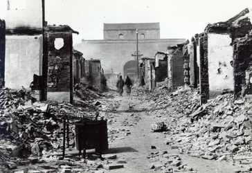 La distruzione in Cina durante la Ribellione dei Boxer del 1900