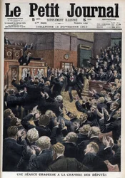 Una sessione tempestosa alla Camera dei Deputati - Il primo ministro Aristide Briand accusa il leader dei socialisti, Jean Jaurès, di violazione della legge - illustrazione da 