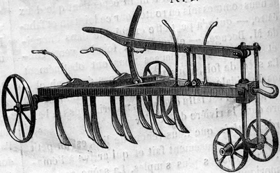 Macchina agricola: un estirpatore scarificatore