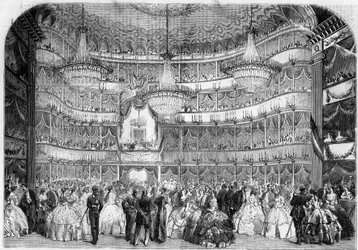 Architettura: vista interna del Teatro Reale (XIX secolo) a Nizza (Alpi Marittime, 06), nel 1858, durante il ballo di beneficenza dato dalla Società francese di assistenza, sotto il patrocinio della Granduchessa di Baden, Stephanie de Beauharnais (1789-186