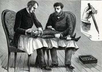 Medici che esaminano gli occhi di un bambino e somministrano colliri (incisione) 1888