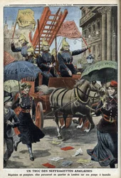 Suffragette inglesi vestite da pompieri, da 