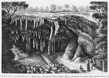 Nuova Caledonia, Isola dei Pini, Kouaouete, grotta di Manguemene, illustrazione dal bollettino Les Missions Catholiques, dopo un disegno a penna e inchiostro di un deportato, 1893