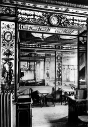 Parigi, dentro il caffè, il Grand Vefour