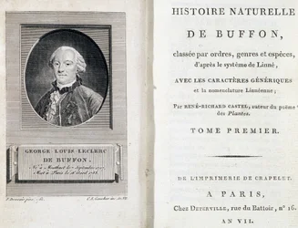 Ritratto di Buffon e la pagina del titolo di Storia Naturale di Buffon classificata per ordini, generi e specie, secondo il sistema di Linneo